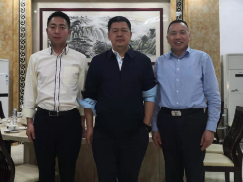 中紀(jì)委國(guó)際合作局郭松江局長(zhǎng)、人民日?qǐng)?bào)社馬海濤副總編親臨大道視察指導(dǎo)